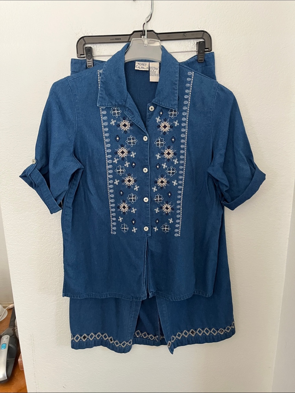 Blue Embroidered Button-Front Skirt Outfit